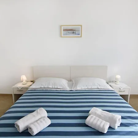 Apartman Nettes In Valica Mit Grossem Garten By Interhome *