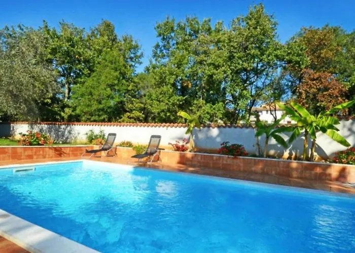 Nettes In Valica Mit Grossem Garten By Interhome * Valizza