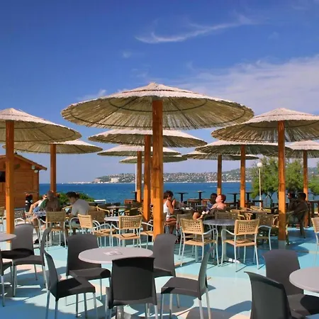 Lejlighed Nettes In Valica Mit Grossem Garten By Interhome Valizza