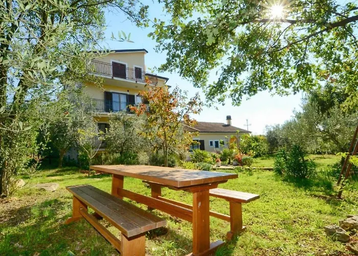 Nettes In Valica Mit Grossem Garten By Interhome * Valizza