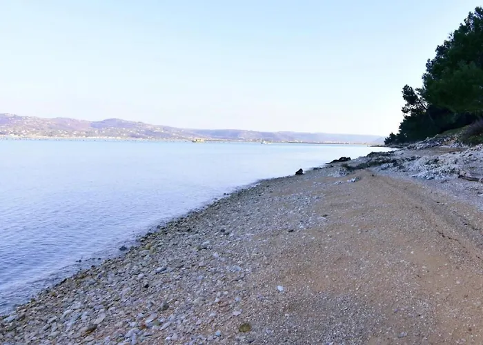 Nettes In Valica Mit Grossem Garten By Interhome Lägenhet Valizza