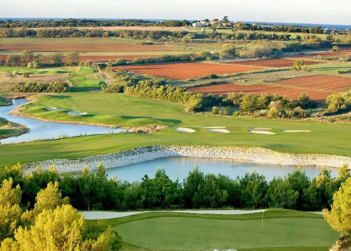 Nettes In Valica Mit Grossem Garten By Interhome Lägenhet *